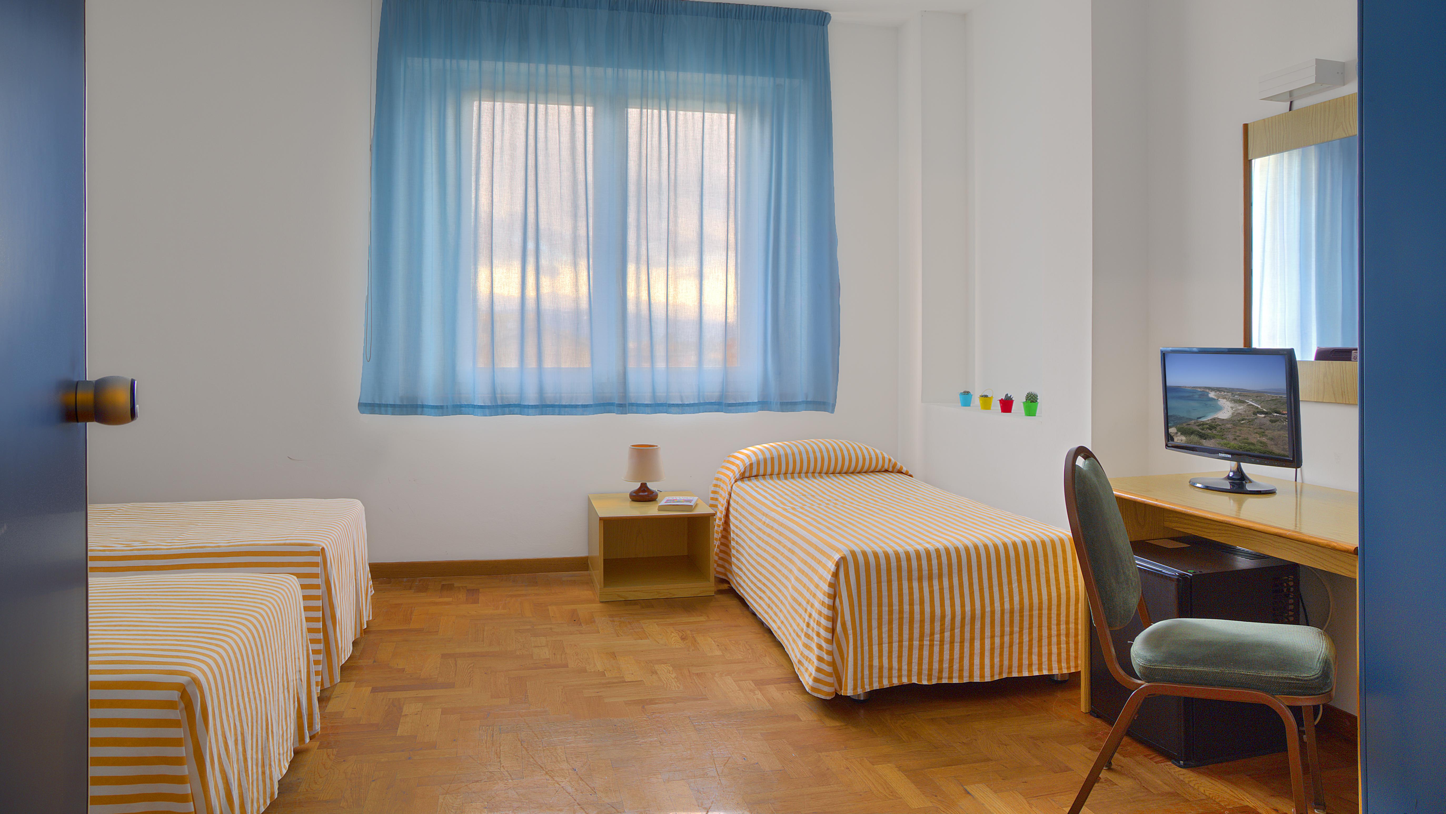 Hotel Mistral Oristano Exterior photo